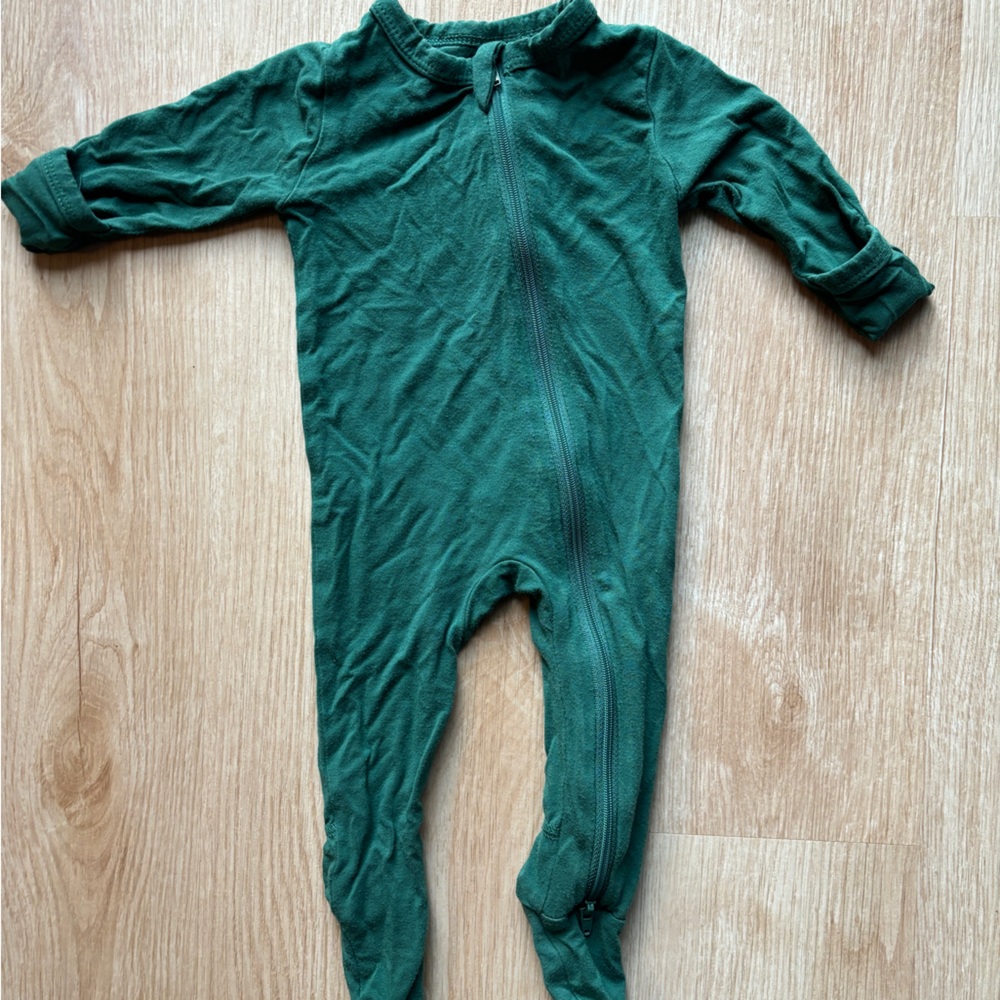 Kyte footed Onesie 0-3
